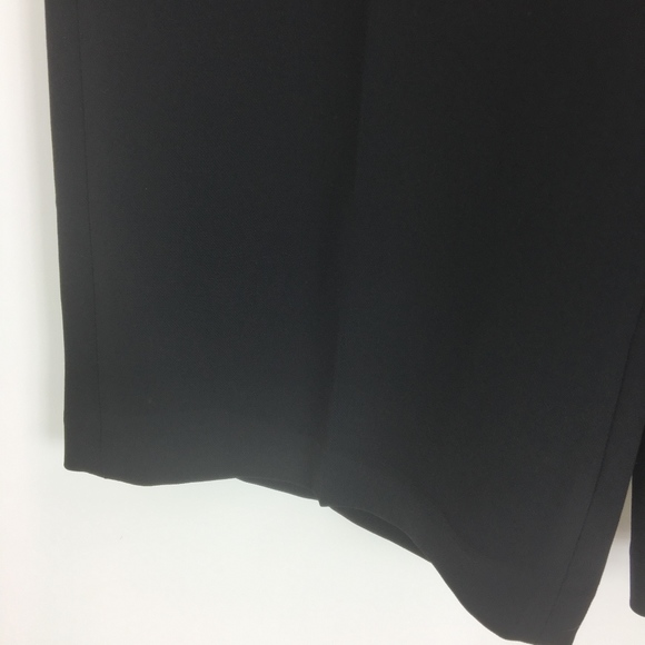 White House Black Market 2 Crop Black Dress Pants - Picture 5 of 5